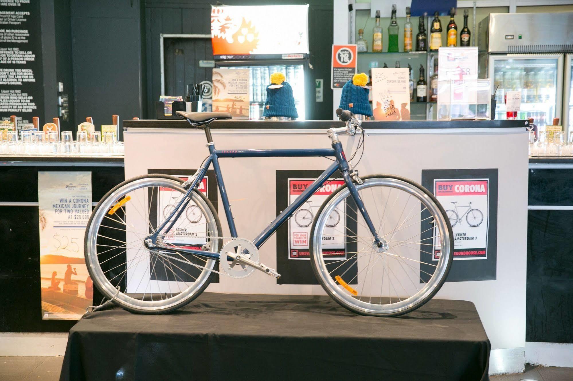 Racecourse Space Pop Up Randwick Luaran gambar